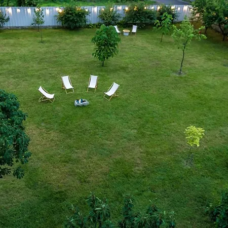 Heaven Garden Gasthuis Două Mai